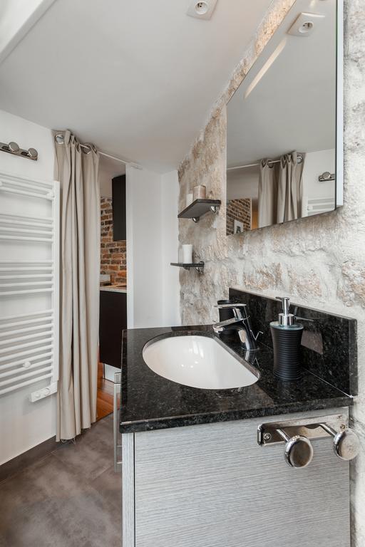 Apartament Saint Germain Des Pres Bail Mobilite Only Paryż Zewnętrze zdjęcie